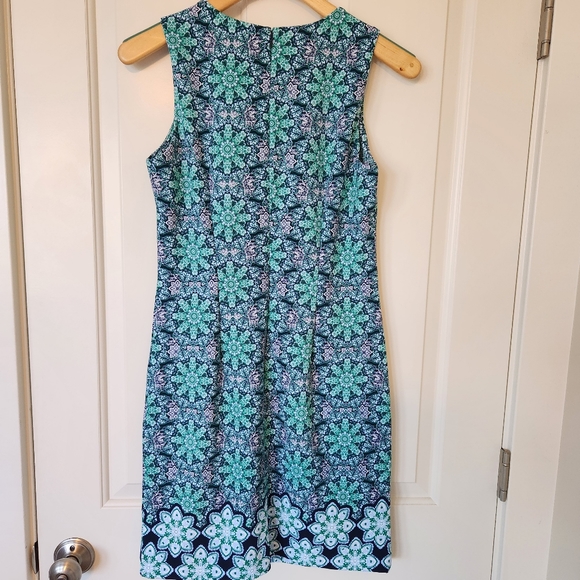 Banana Republic Shift Dress Printed Green Black Sleeveless Floral Stretch Size 4 - Picture 3 of 16